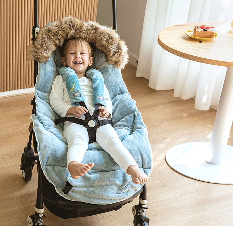 حقيبة نوم عربة عالمية لحديثي ا - مراجعة Baby Nursery Trolley وسعره
