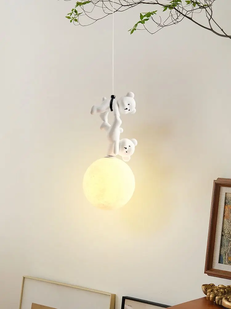 مصباح على شكل دب كرتوني لغرفة  - مراجعة Baby Nursery Light Fixture وسعره